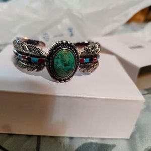 Turquoise jewelry from Bradford Exchange.